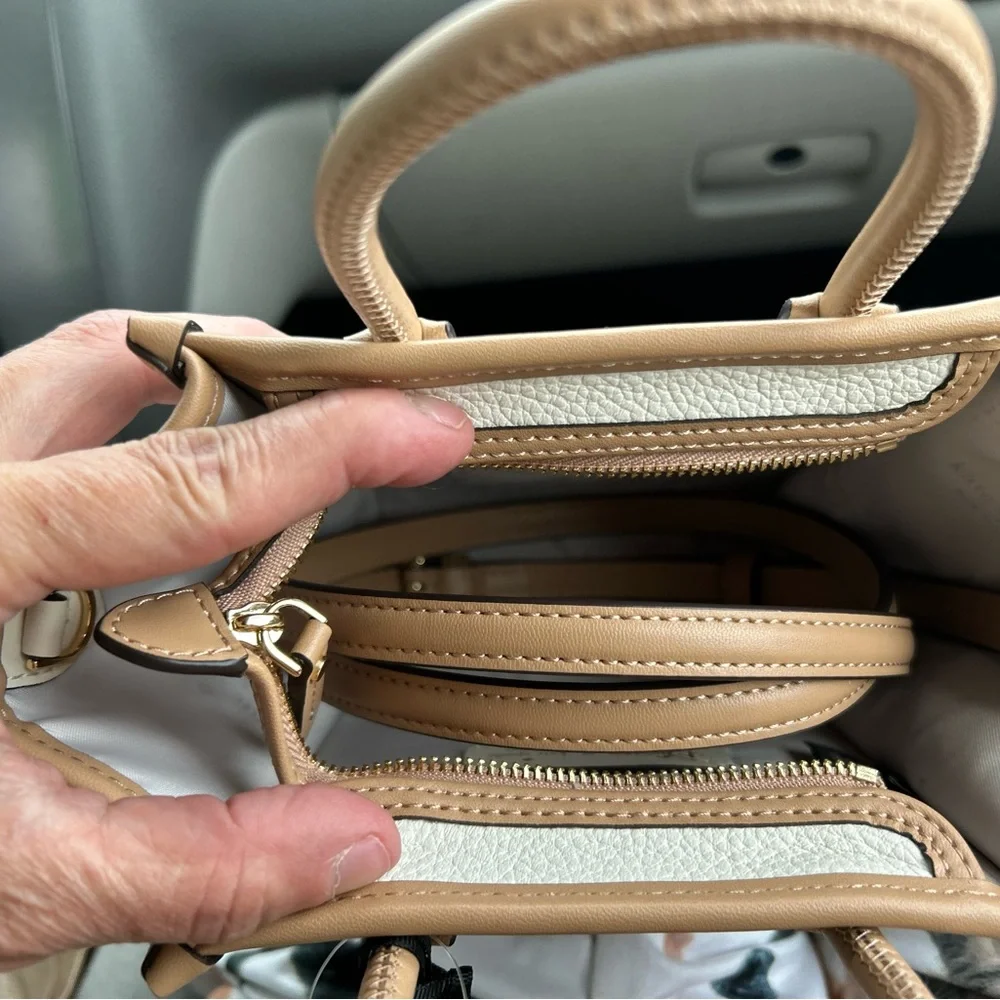 Kate Spade/disney chipmunk Cream and Tan Mini Bag NWT - Picture 5 of 5